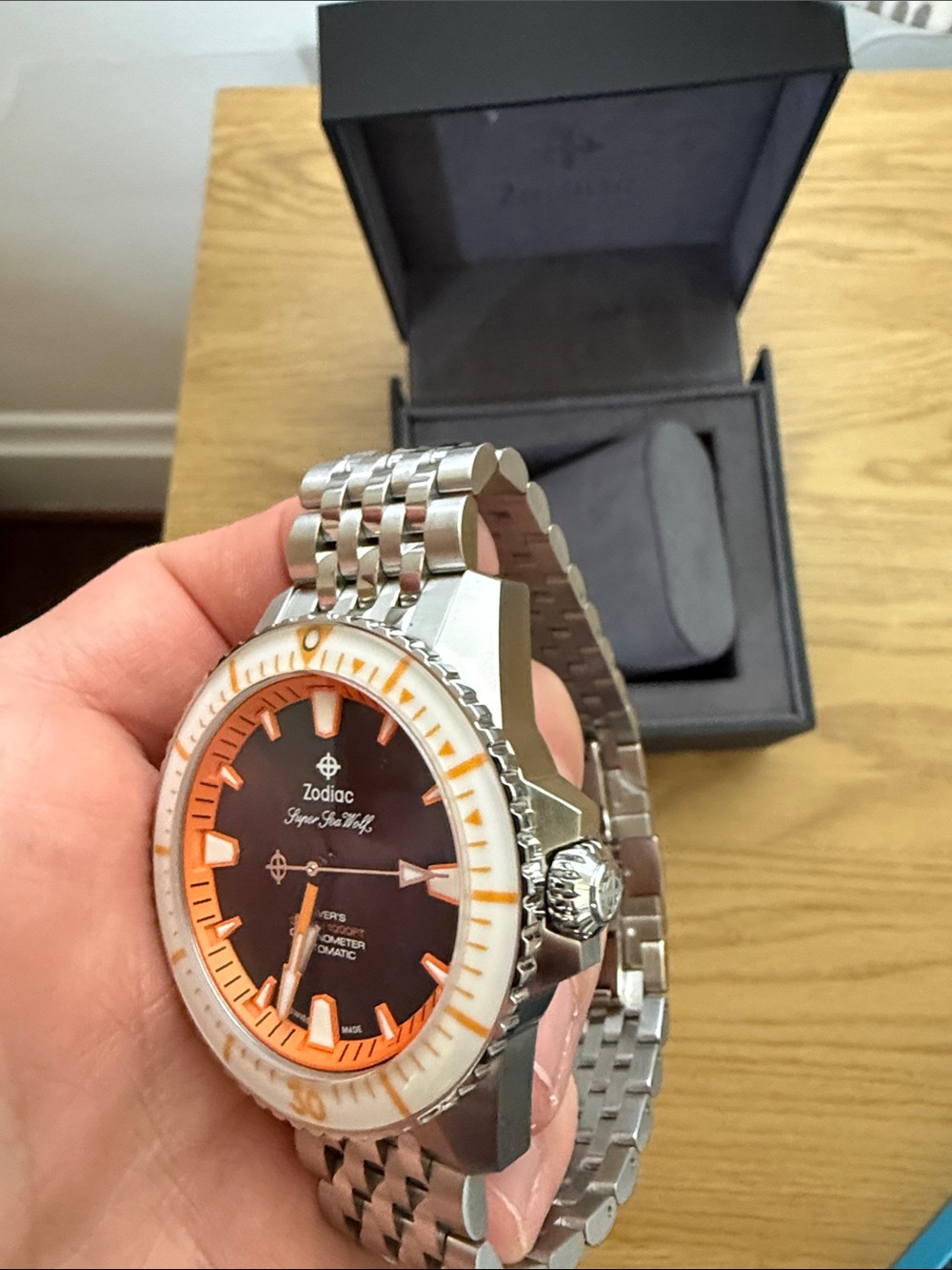 Zodiac Super Sea Wolf Diver’s Watch - Silver/Black/Orange (never worn) - Picture 8 of 10